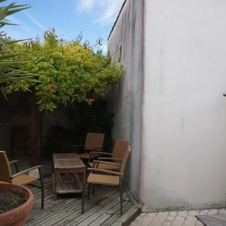 Maison La Couarde-sur-mer, 5 Pieces, 8 Personnes - Fr-1-258-73 *