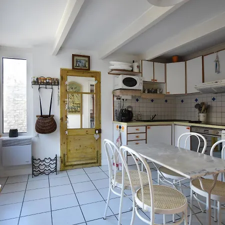 Maison La Couarde-sur-mer, 5 Pieces, 8 Personnes - Fr-1-258-73 Nyaraló *
